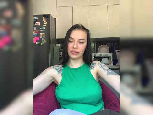 deva_maria webcam