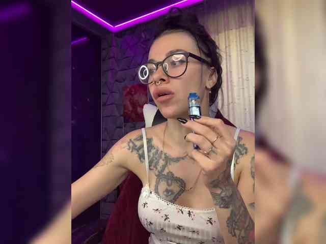 deva_maria webcam