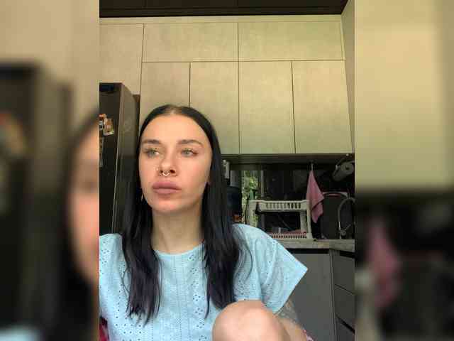 deva_maria webcam