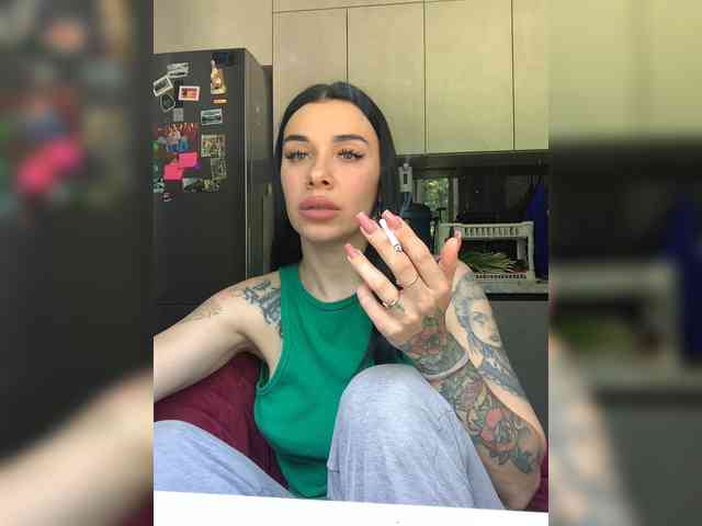 deva_maria webcam