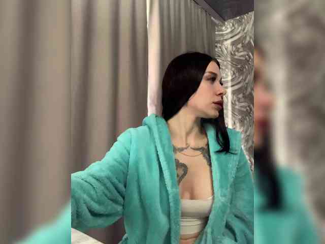 deva_maria webcam