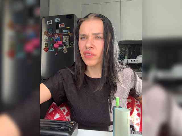 deva_maria webcam