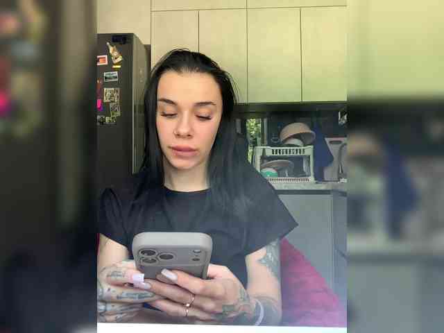 deva_maria webcam