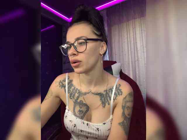 deva_maria webcam