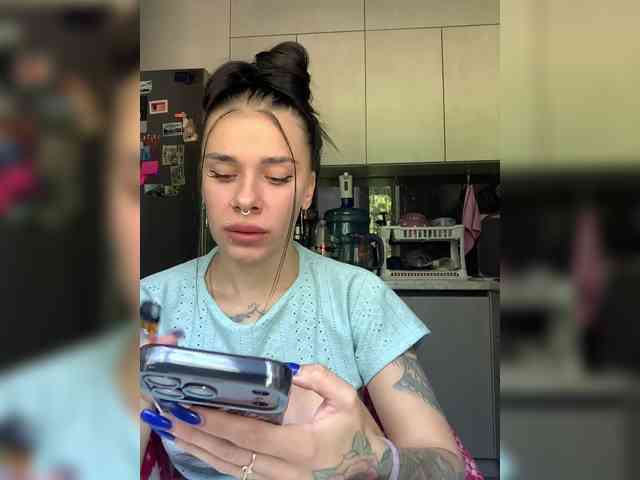 deva_maria webcam