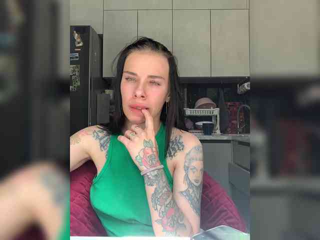 deva_maria webcam