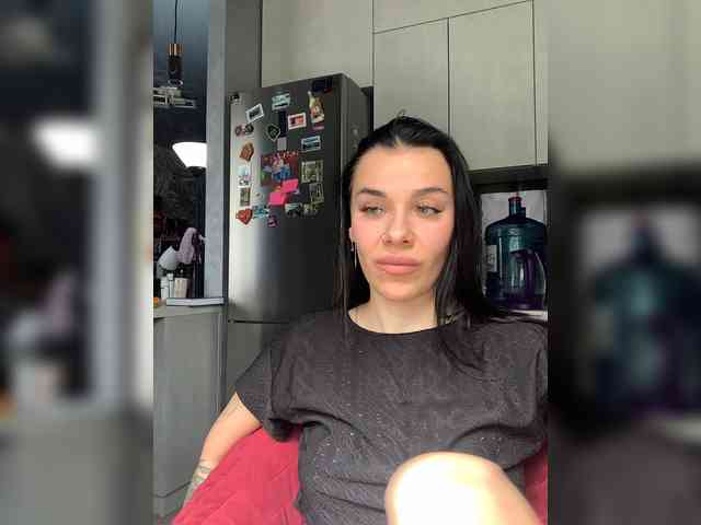 MaidenCrystal Sex Cam Show