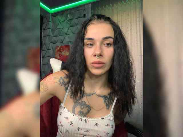 deva_maria webcam