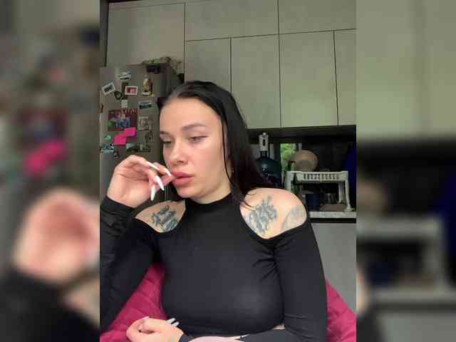 deva_maria webcam
