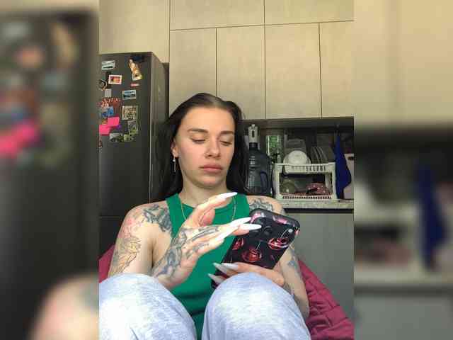 deva_maria webcam
