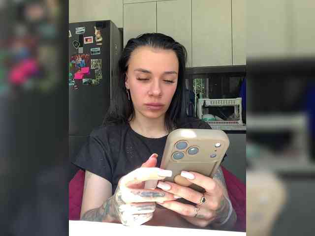 deva_maria webcam