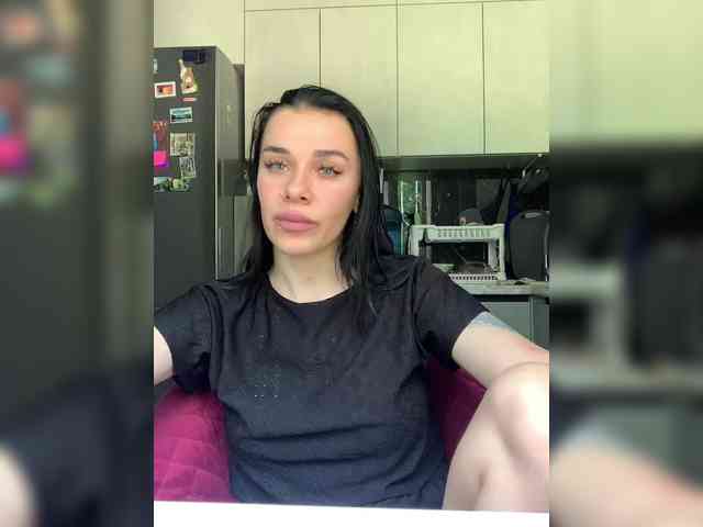 deva_maria webcam