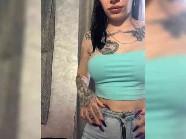 deva_maria webcam