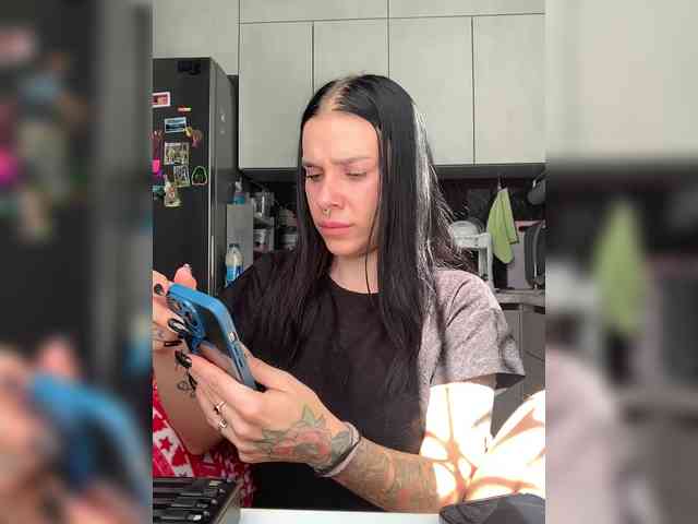 deva_maria webcam