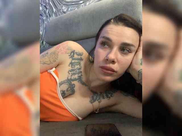 deva_maria webcam