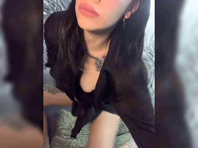 deva_maria webcam