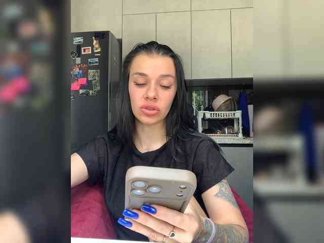 deva_maria webcam