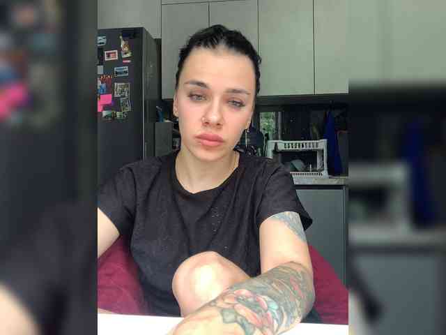 deva_maria webcam