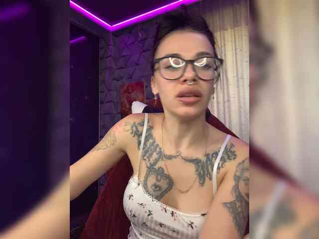 deva_maria webcam