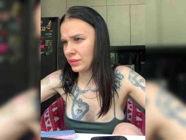 deva_maria webcam