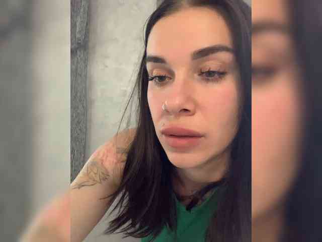 deva_maria webcam
