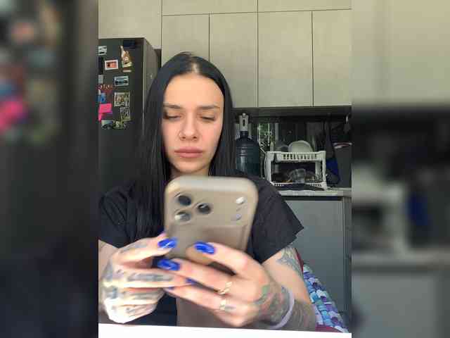 deva_maria webcam