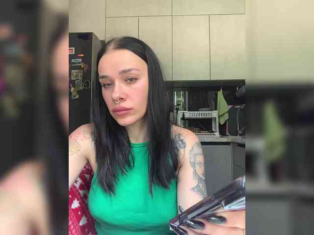deva_maria webcam