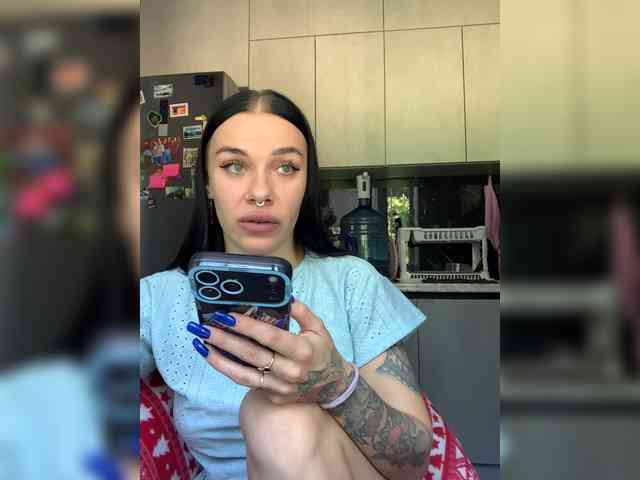deva_maria webcam