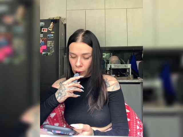 deva_maria webcam