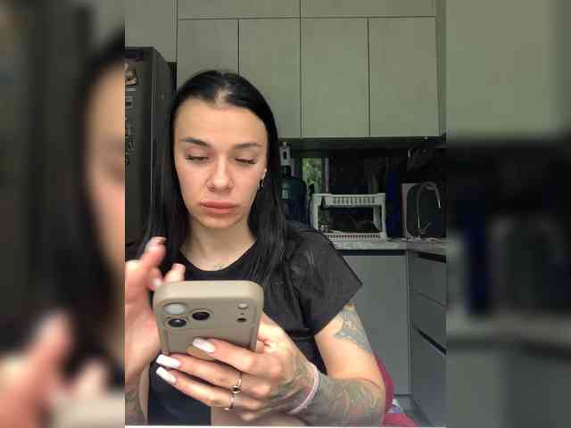 deva_maria webcam