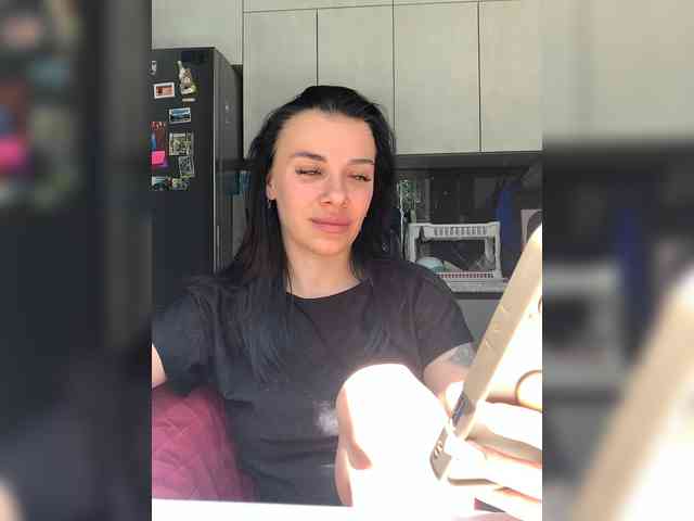 deva_maria webcam