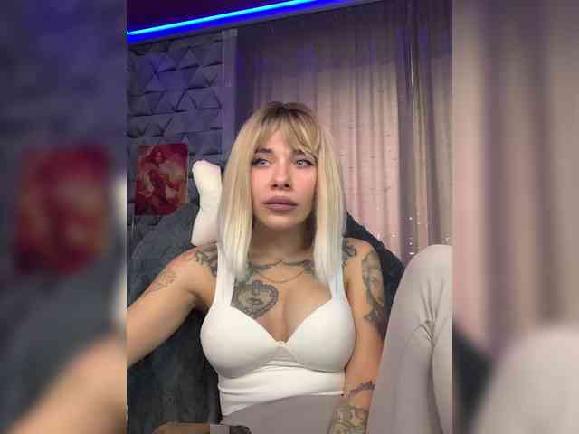 deva_maria webcam