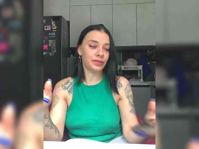 deva_maria webcam