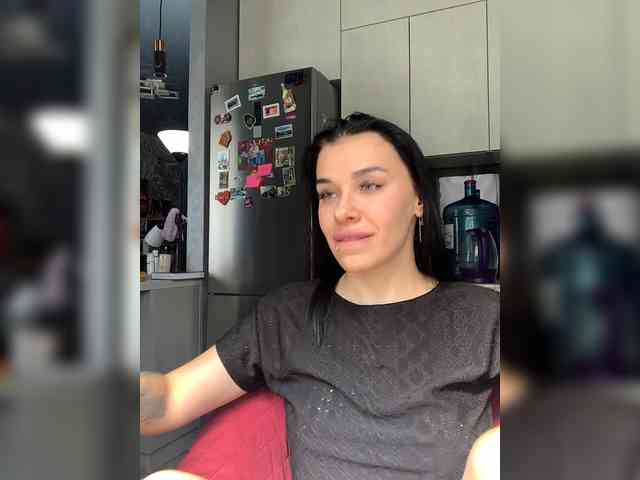 MaidenCrystal Sex Cam Show
