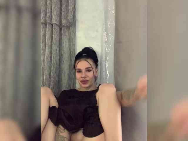 deva_maria webcam