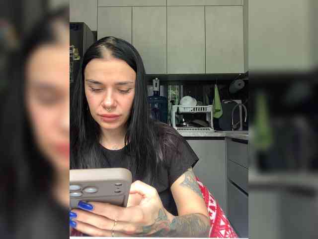 deva_maria webcam
