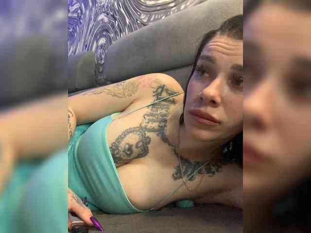deva_maria webcam