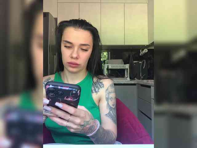 deva_maria webcam