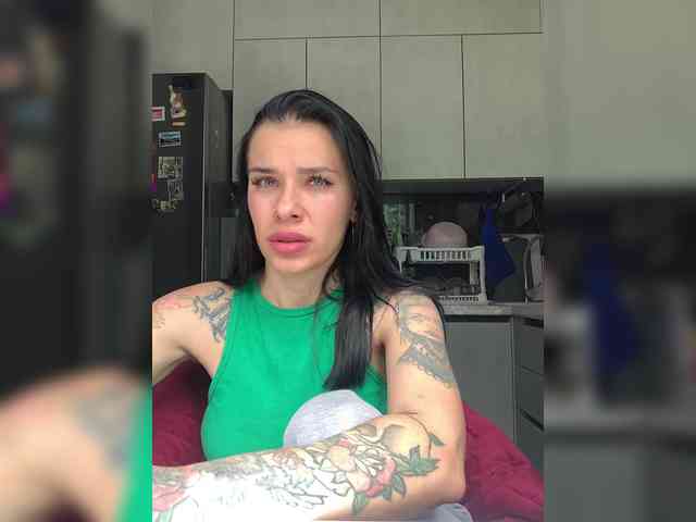 deva_maria webcam