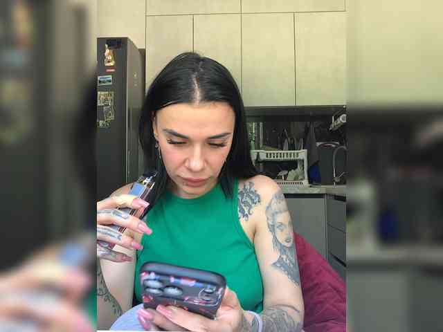 deva_maria webcam