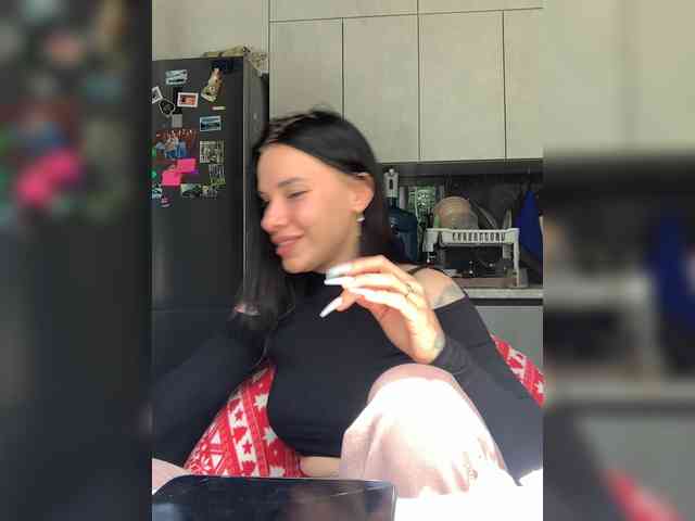 deva_maria webcam