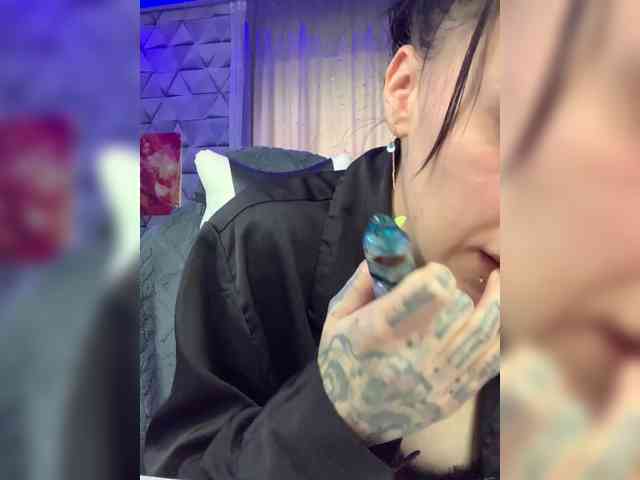 deva_maria webcam