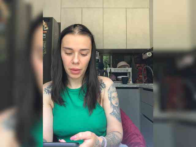 deva_maria webcam