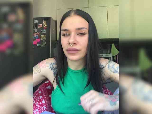 deva_maria webcam