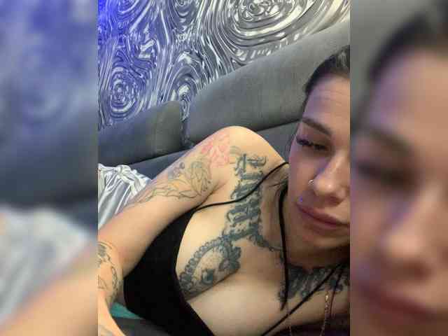 deva_maria webcam