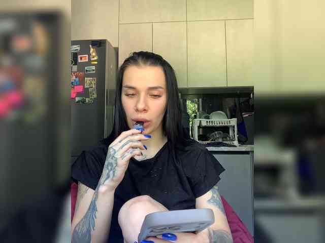 deva_maria webcam