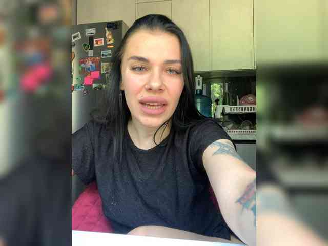 deva_maria webcam