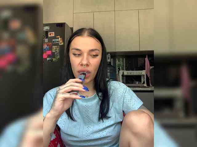 deva_maria webcam