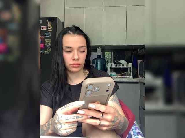 deva_maria webcam