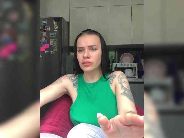 deva_maria webcam